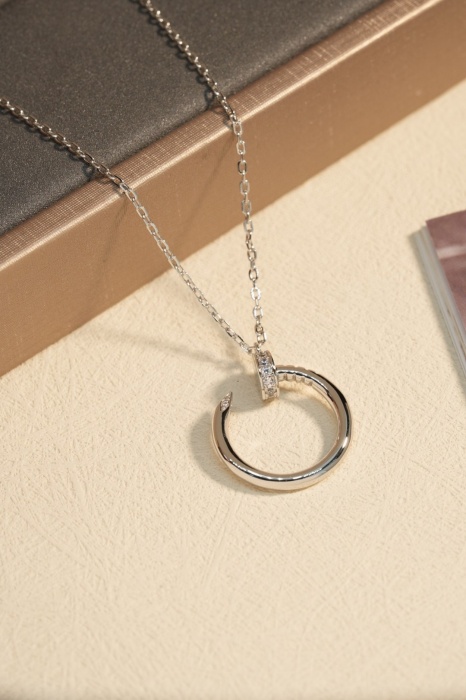 Cartier Juste un Clou Necklace