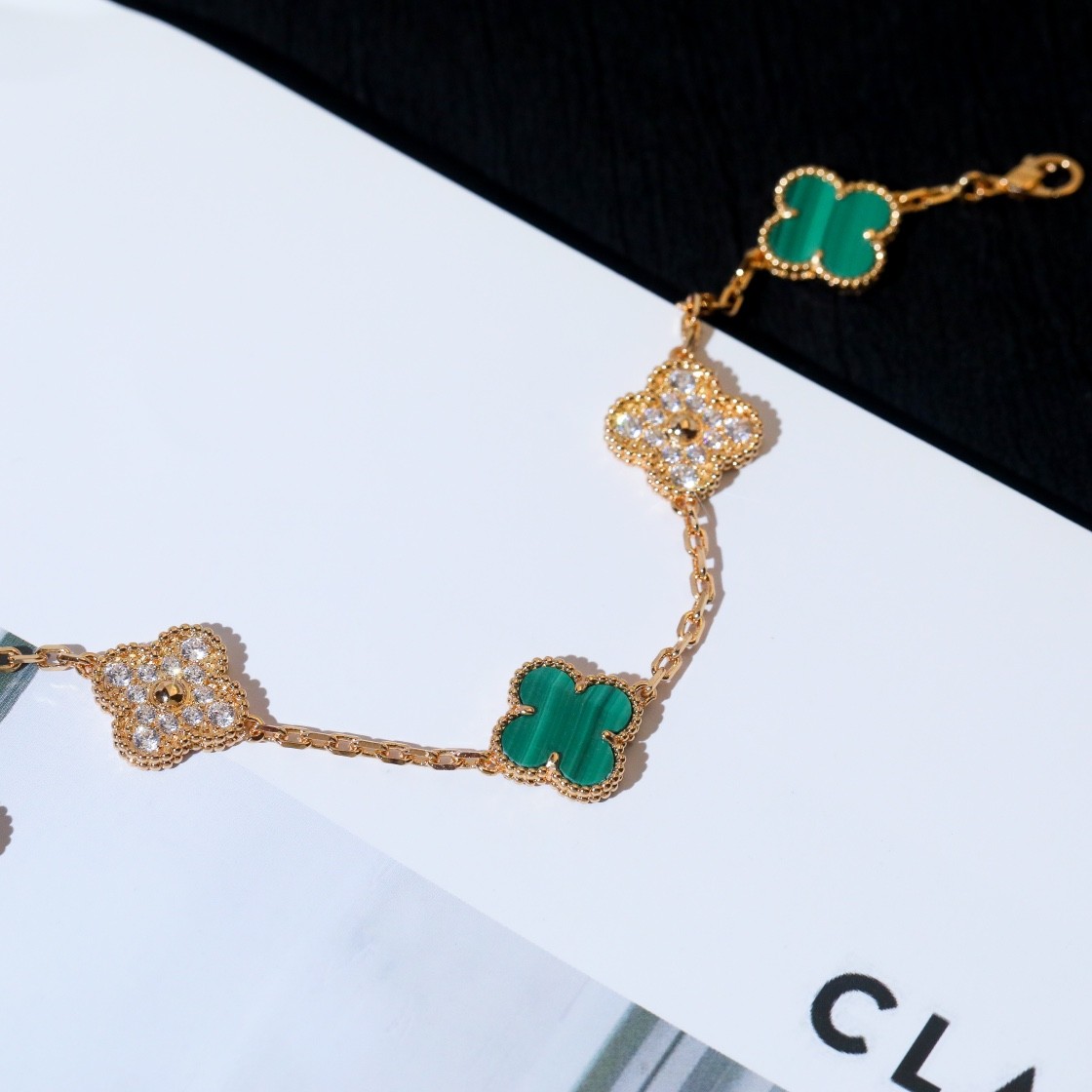 Van Cleef & Arpels Vintage Alhambra bracelet, 5 motifs yellow go