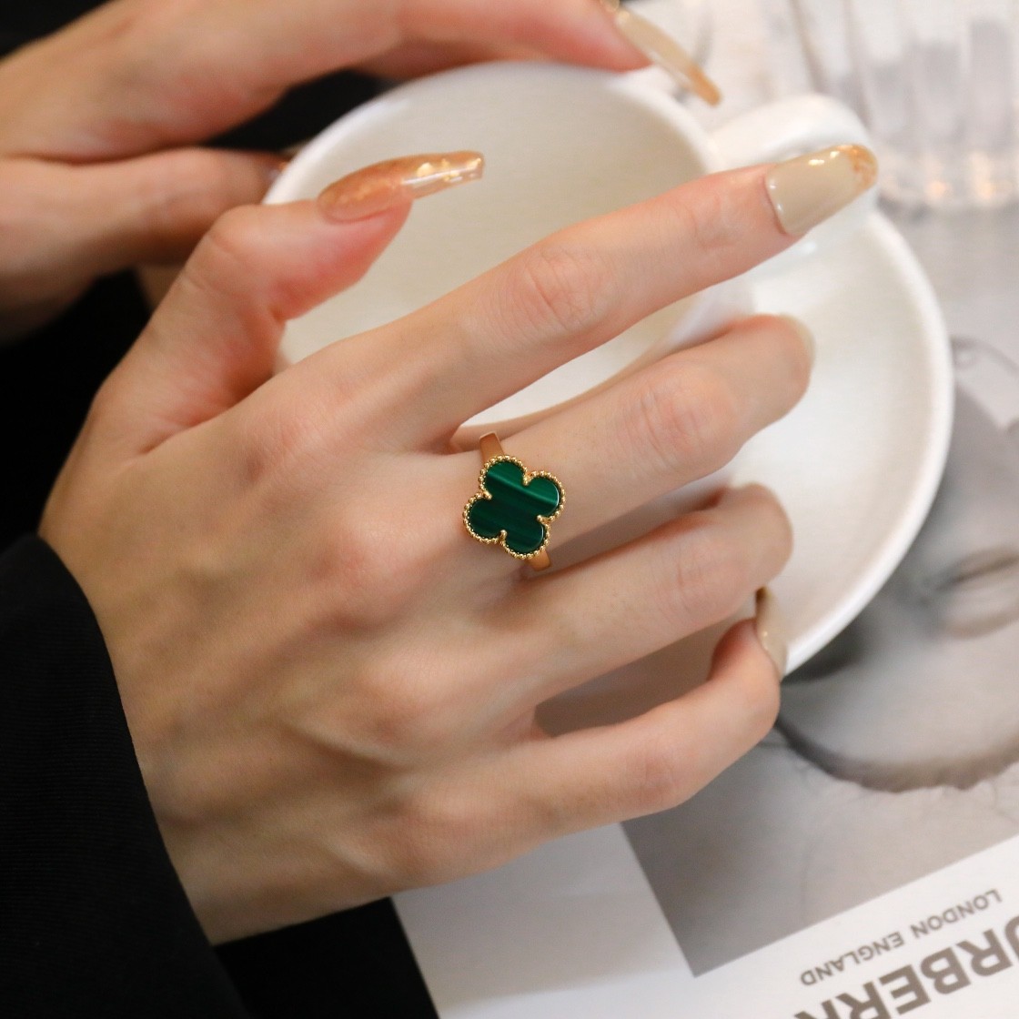 Van Cleef & Arpels Magic Alhambra Ring Malachite