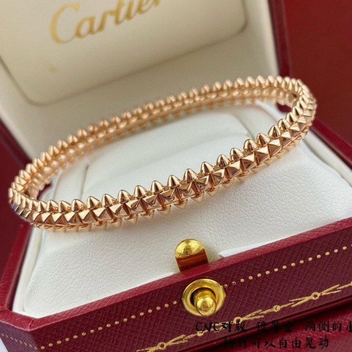 Cartier Clash de bracelet Medium Model