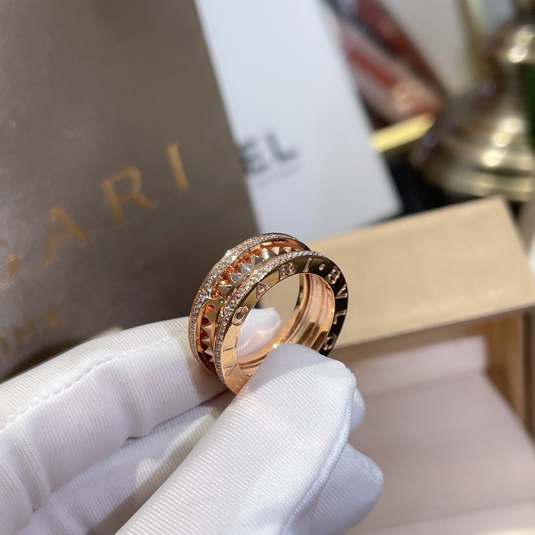 Bvlgari B.zero1 Ring 18k Gold with Diamond